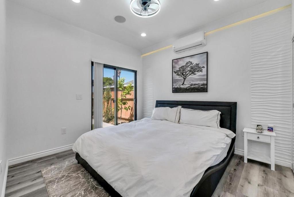 Luxury 2 Bedroom Villa Huntington Beach Exterior photo