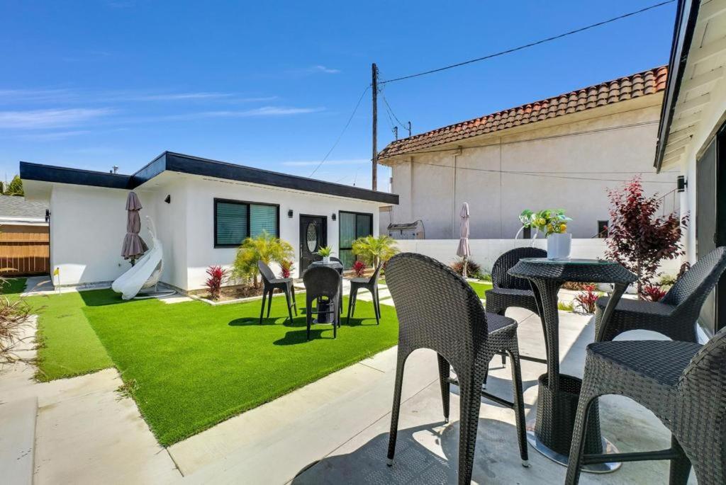 Luxury 2 Bedroom Villa Huntington Beach Exterior photo