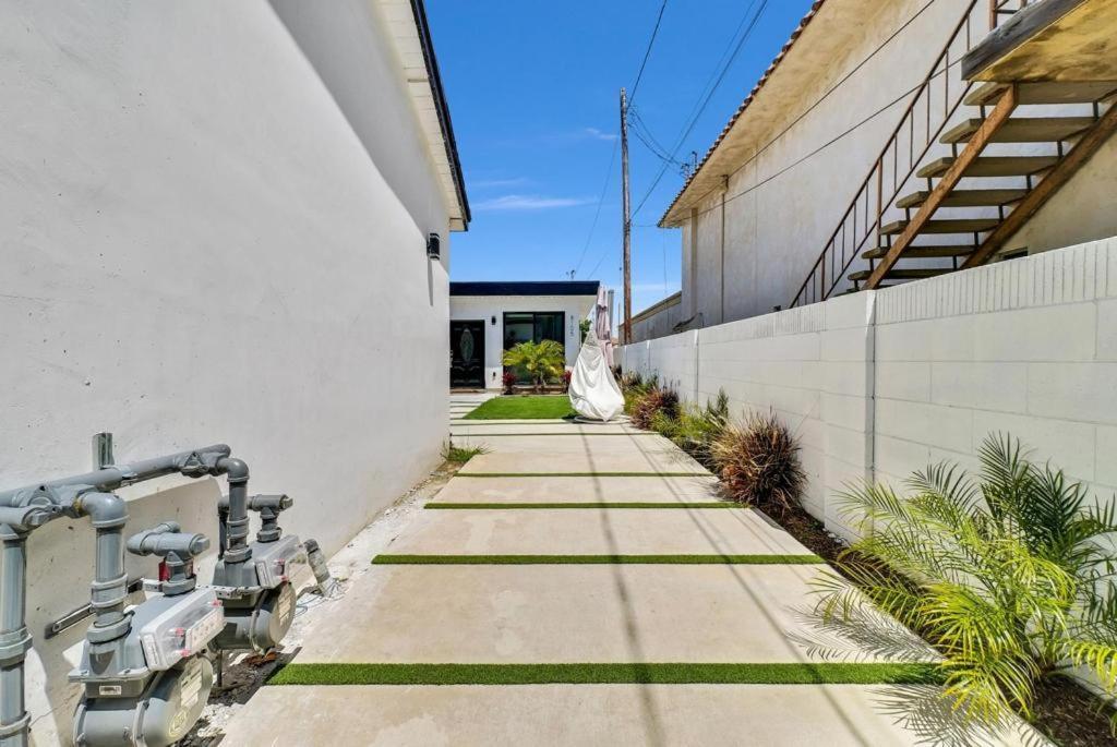 Luxury 2 Bedroom Villa Huntington Beach Exterior photo