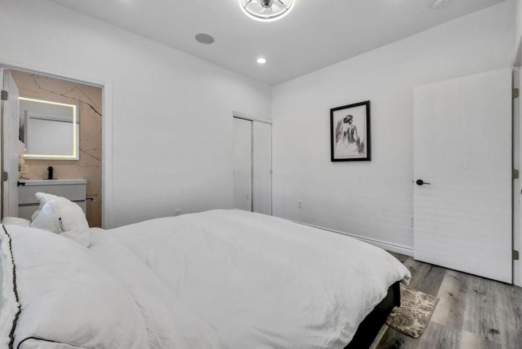 Luxury 2 Bedroom Villa Huntington Beach Exterior photo